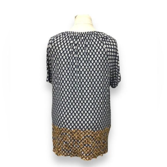 Fever Women’s Short Sleeve Elastic Collar Geometric Tunic, Navy, size 1X - Picture 3 of 8